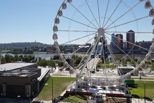 Ferris Wheel and Roebling